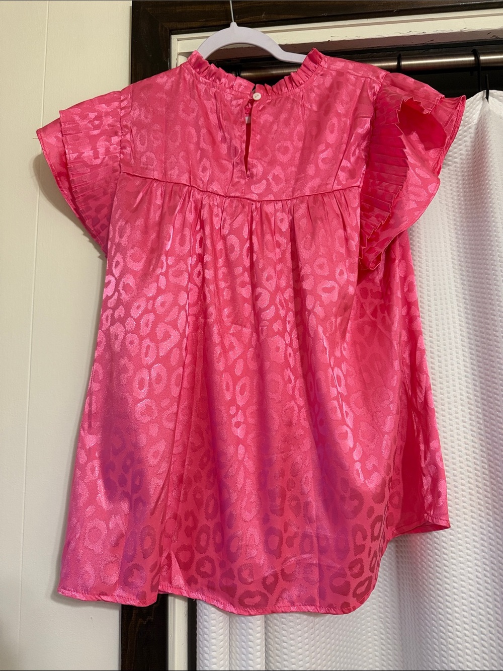 Girls' Pink Ruffle Sleeve Top - Picture 2 of 2